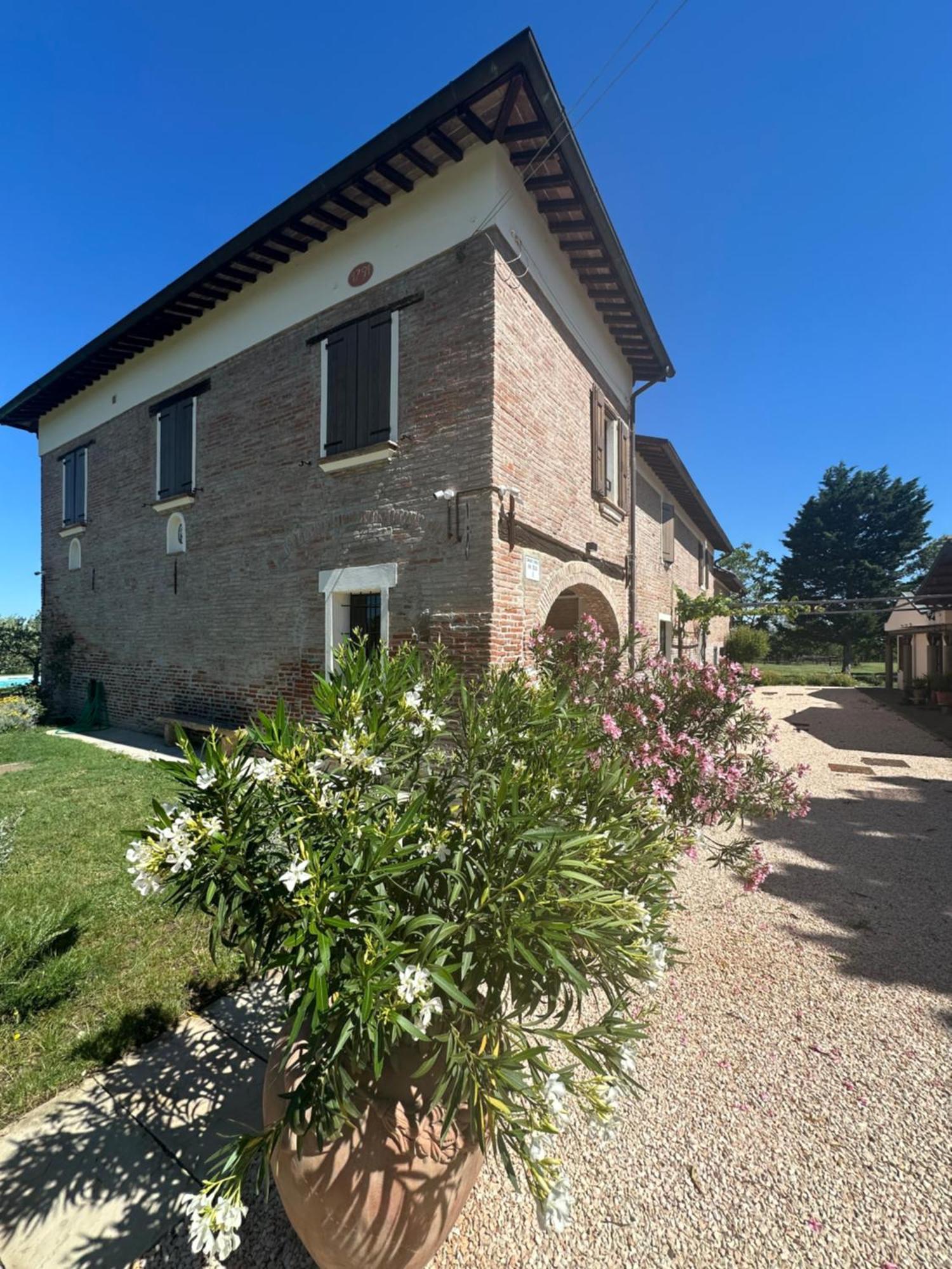 Podere Selvatici Imola Exterior photo